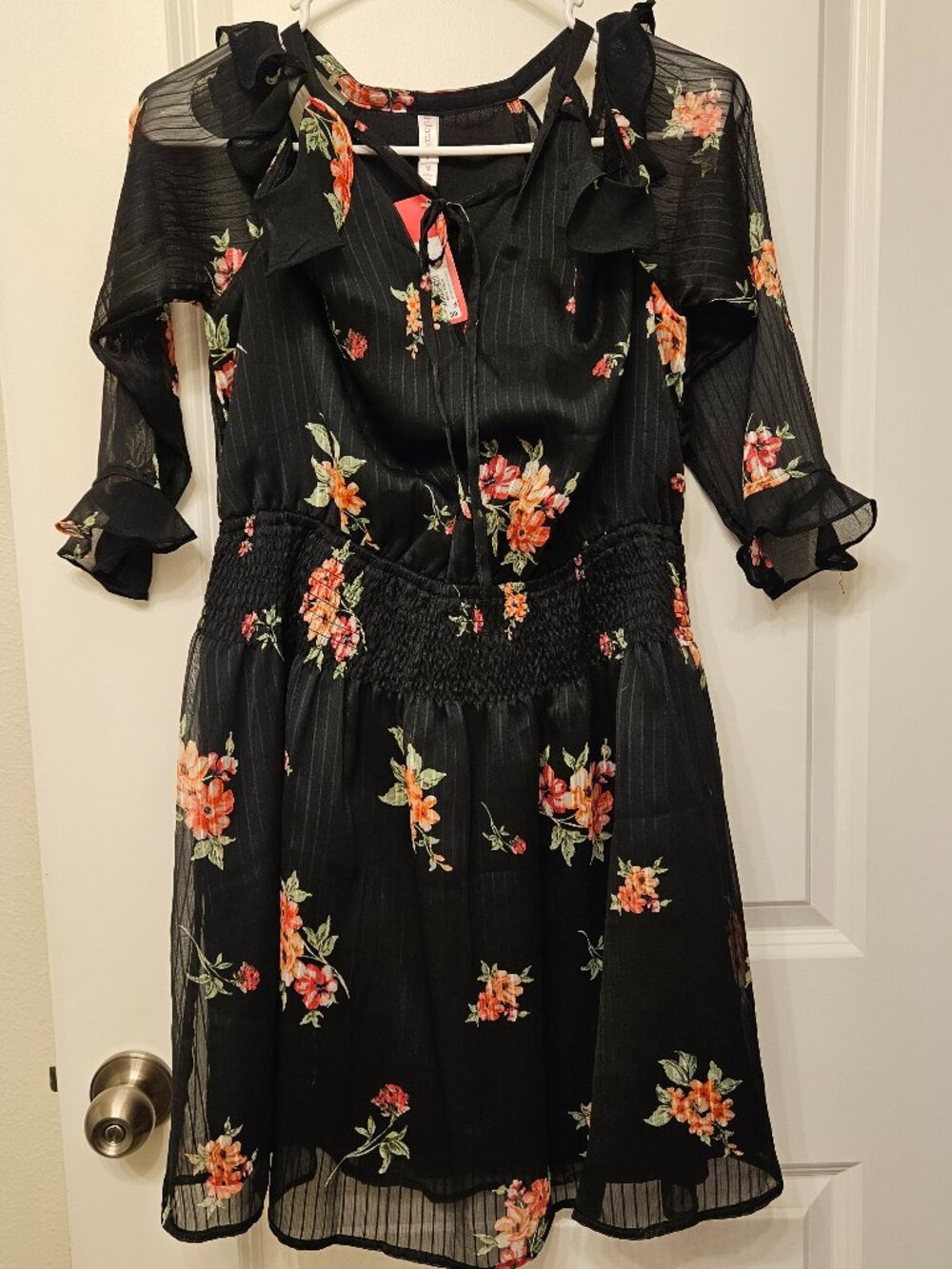 NWT Black Floral Chiffon Midi Dress Long Ruffle Sleeve Smocked Waist Size M